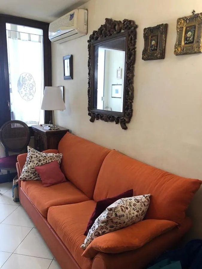 Apartment Cami S Holiday Home Catania